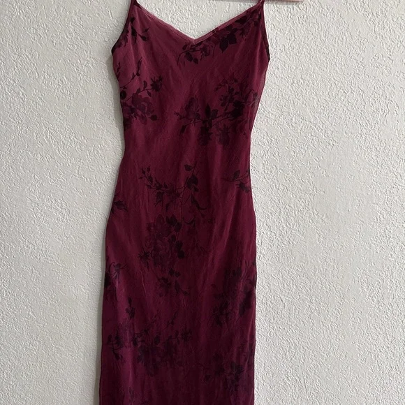 Charlotte Russe Floral Maxi Dress Burgundy Size 3 - Picture 11 of 16